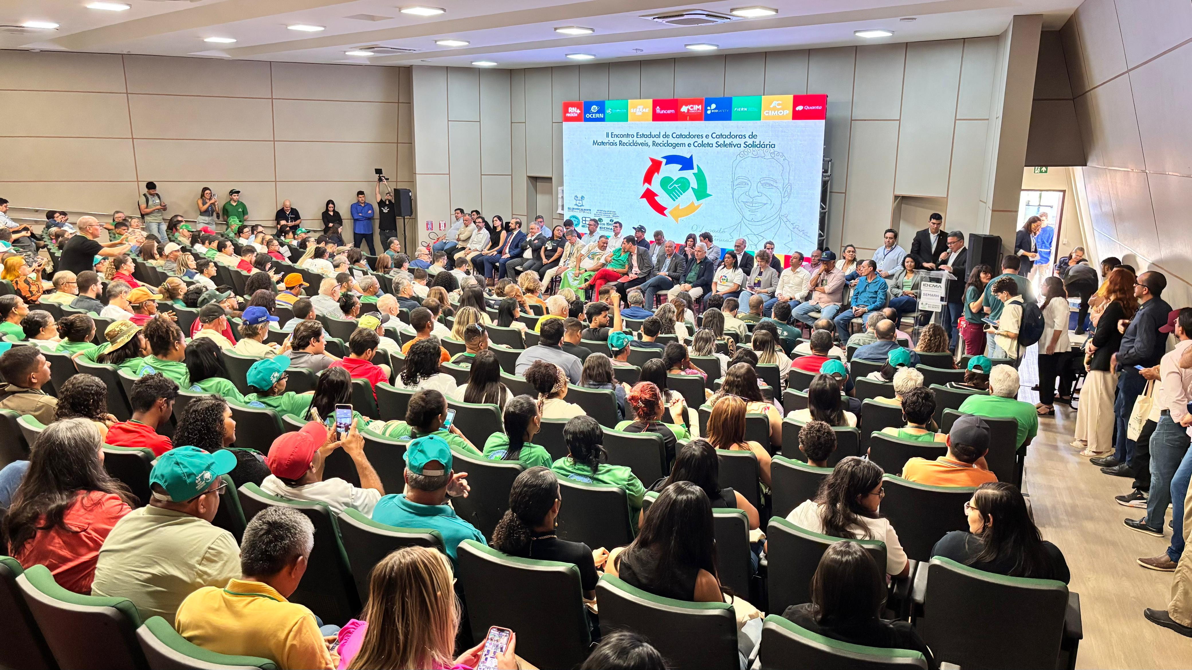 Sistema OCERN participa do II Encontro Estadual de Catadores e Catadoras
