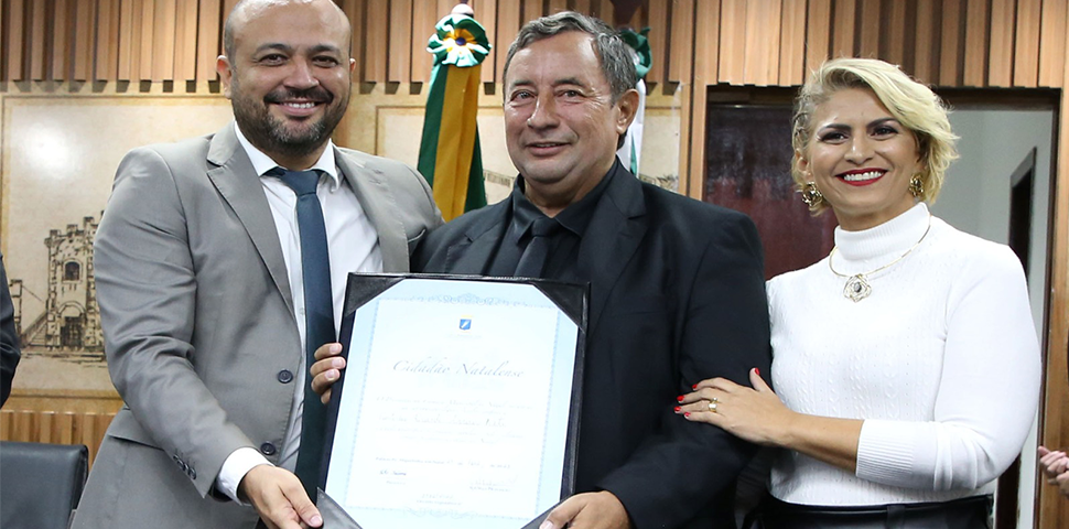 Presidente do Sicoob Potiguar recebe Título de Cidadão Natalense