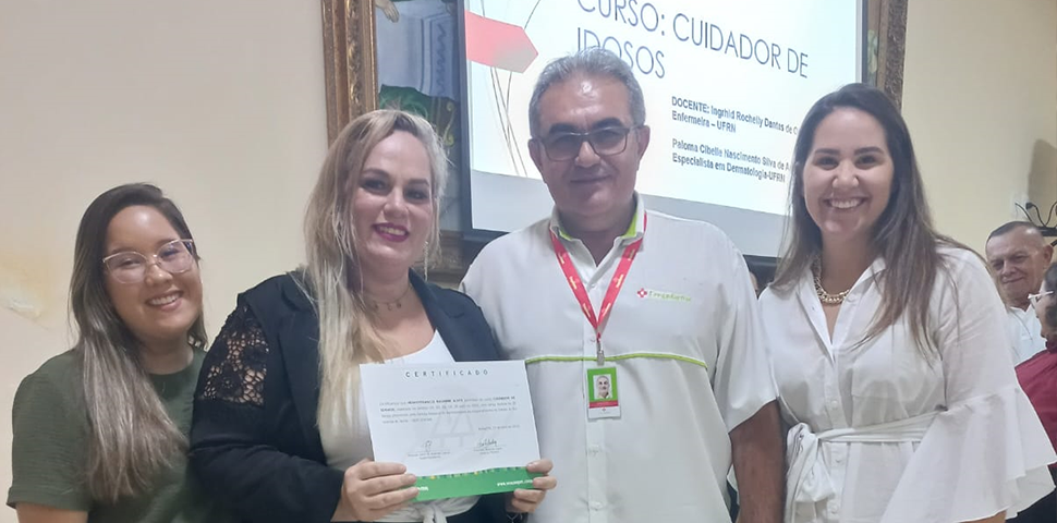 Sescoop/RN e Coopefarma levam Curso de Cuidador de Idosos a Currais Novos