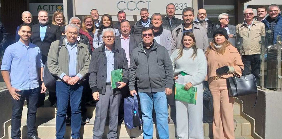 Dirigentes de coops de crédito do NE participam de visita técnica em Toledo (PR)