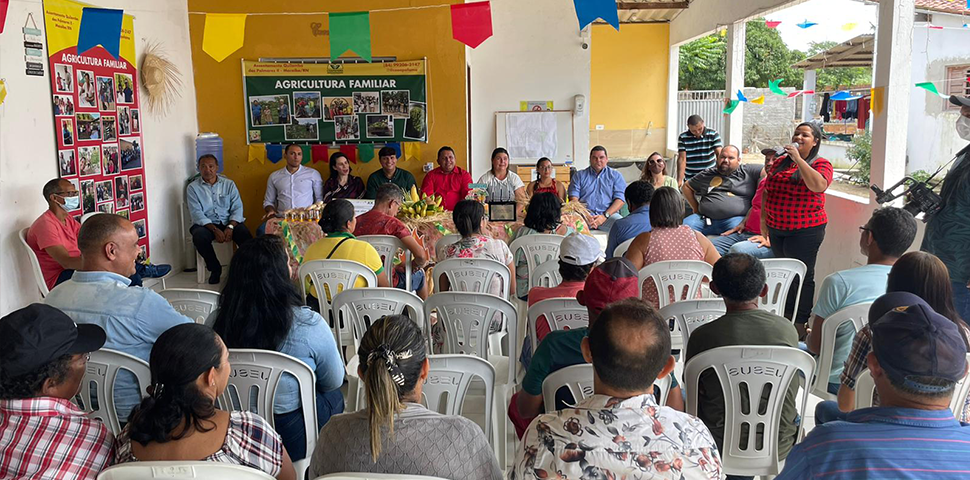 Cooapafama dá posse aos novos Conselhos e distribui sobras